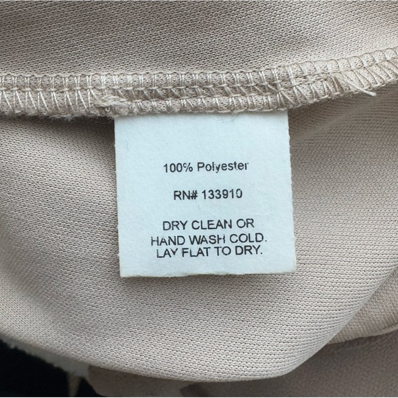 Show Me Your MuMu Jenn Maxi Dress Medium in Dune Chiffon - Picture 10 of 11